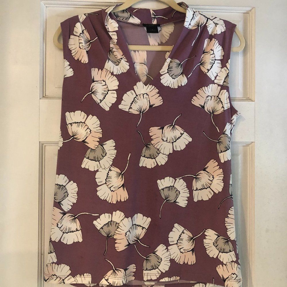 Ann Taylor Poppy Flower Sleeveless top    